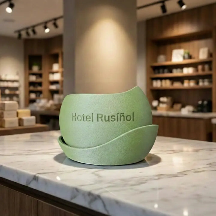 Maceta Esférica de Diseño Orgánico con Base Ondulada Personalizable