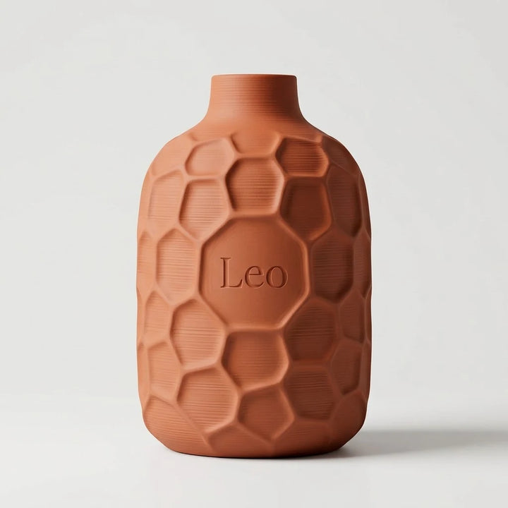 Jarrón Voronoi Relieve con Nombre en color terracota