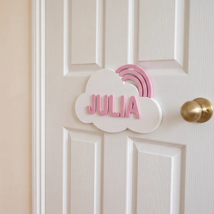 Placa con nombre para puerta infantil Nube y arcoíris